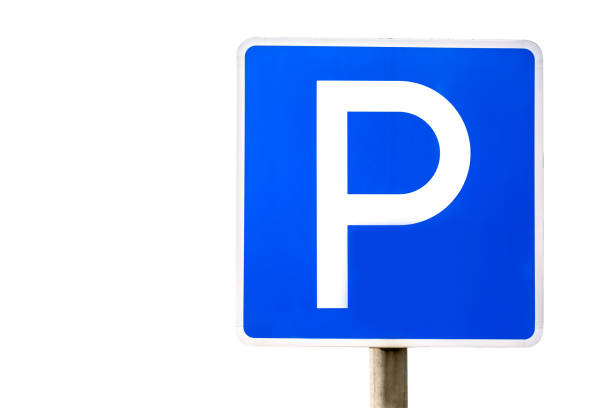 파란색 주차 표지판 흰색 배경에 고립입니다. - parking sign letter p sign symbol 뉴스 사진 이미지