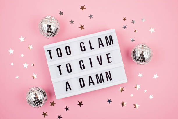 istock Lightbox with phrase Too glam to give a damn 1138385360