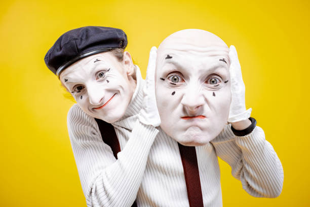 pantomime mit gesichtsmaske - clown mime sadness depression stock-fotos und bilder