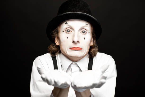 pantomima su sfondo nero - clown mime sadness depression foto e immagini stock