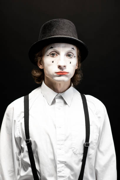pantomima su sfondo nero - clown mime sadness depression foto e immagini stock