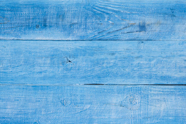 bleu blanchi à la chaux vieux fond en bois - nobody rusty blue damaged photos et images de collection