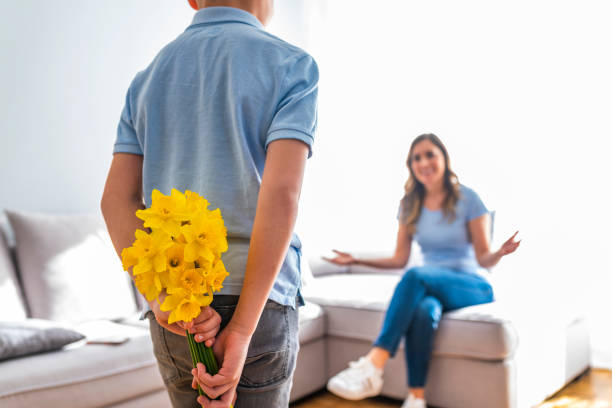 istock Surprise for Mothers Day 1138447106