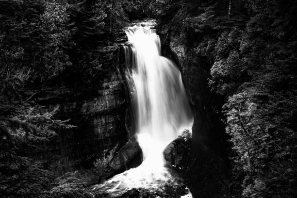 istock Black and White Long exposure waterfall in Munising Michigan 1138449165