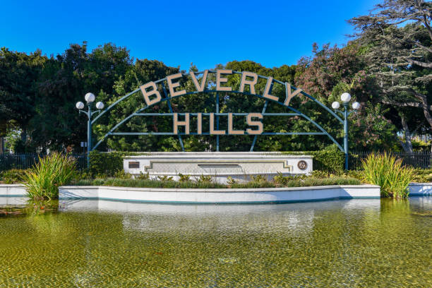 istock Beverly Hills Sign - Los Angeles, California 1138542016
