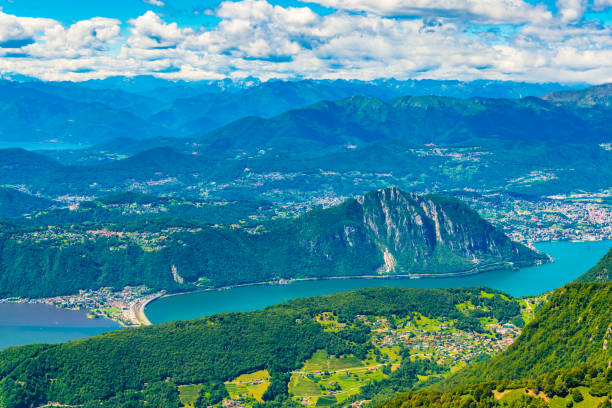 widok z lotu ptaka na jezioro lugano z monte generoso, szwajcaria - ticino canton obrazy zdjęcia i obrazy z banku zdjęć