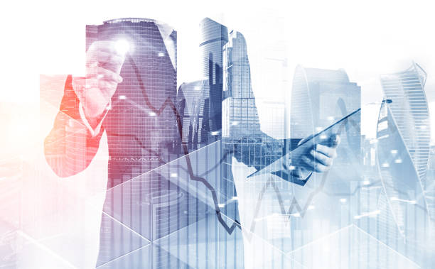istock Man with clipboard drawing diagram in city 1138637671