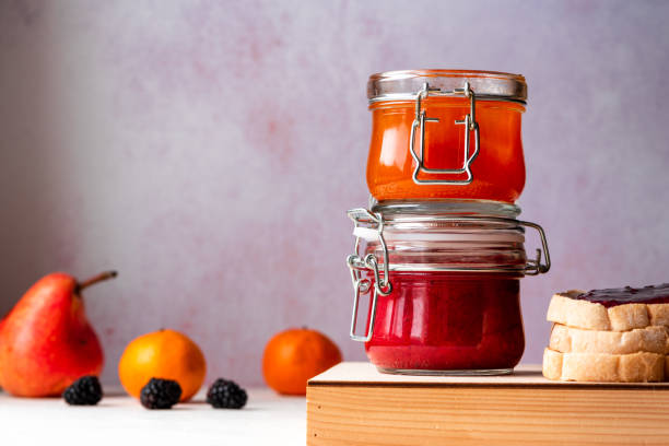 homemade preserves and fruits - preserves jar apricot marmalade imagens e fotografias de stock