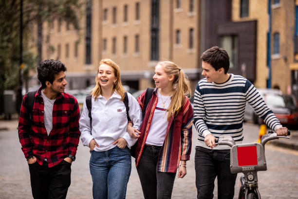 istock Guys after school walking home in London 1138669818