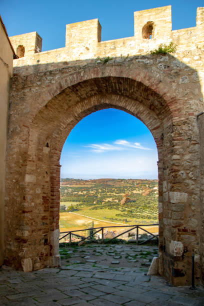 магьяно в маремма - grosseto province стоковые фото и изображения