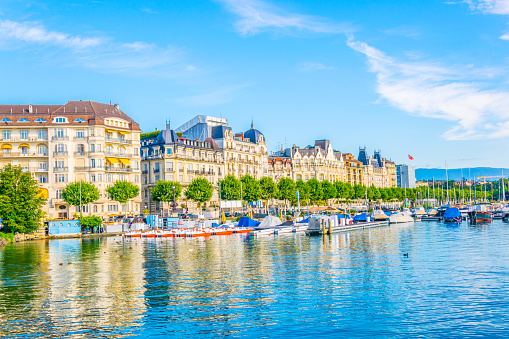 Cityscape of Geneva viewed behind Geneva lake/Lac Leman in Switzerland