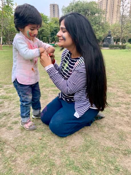 istock Mother and child 1138692560