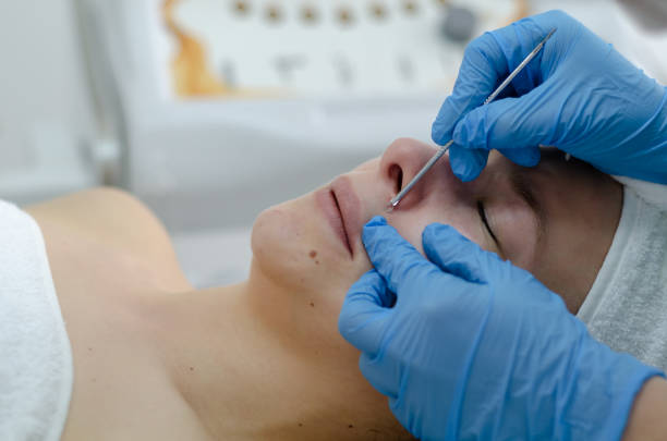 istock Cosmetic facial treatment 1138702196