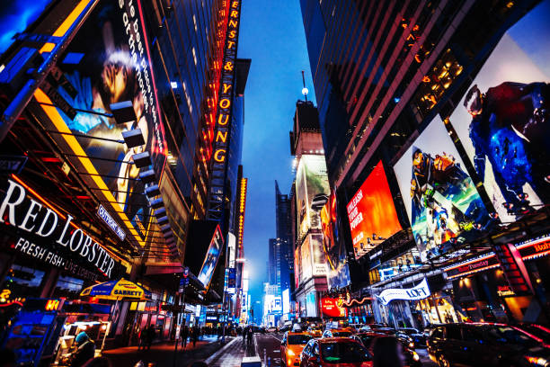 times square - times square night broadway new york city foto e immagini stock