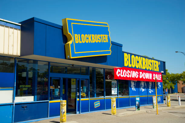 der letzte blockbuster-videothek in australien, der im vorort morley geschlossen wird - dvd fotos stock-fotos und bilder