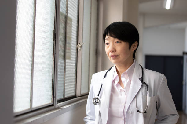 istock Japanese female doctor 1138765820