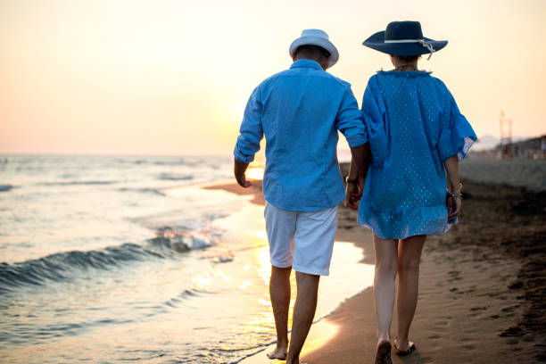 istock Happy couple on the beach 1138783926