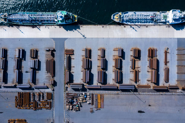 istock Top view of a port carrying timber 1138799015