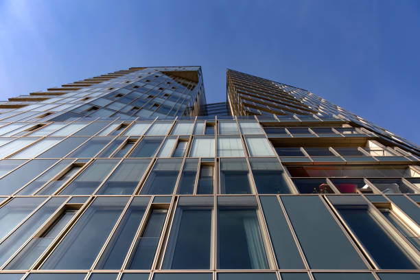 istock Looking at the top of an building 1138839335