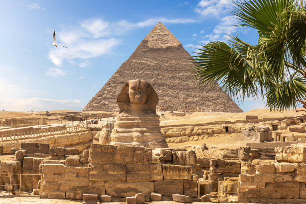 istock Egyptian pyramids: the Great Sphinx and the Pyramid of Khafre 1138886735
