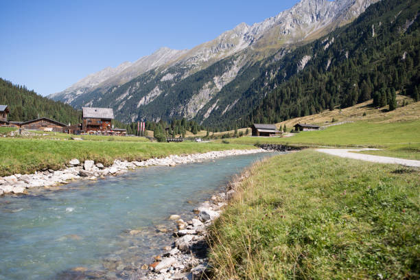 istock Tyrol mountain landscape in the Achental 1138901526