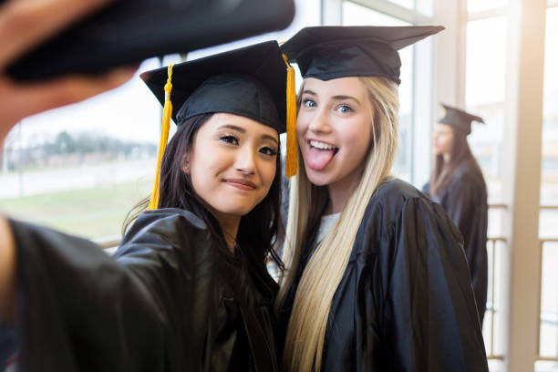 istock High school friends taking selfie 1138904504