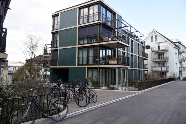 Beautiful and modern built residential home in the District Wiedikon of Zurich. The Architect where Guignard & Saner. The building was completet in 2017.