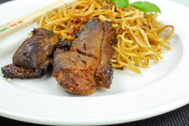 istock Chinese pork and noodles 1139051993