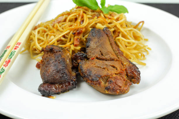 istock Chinese pork and noodles 1139052028