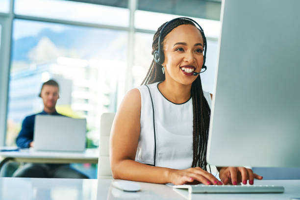 istock She knows what to say to put customers at ease 1139063637