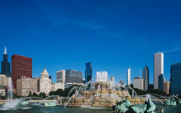 istock Buckingham fountain and Chicago downtown skyline 1139081285
