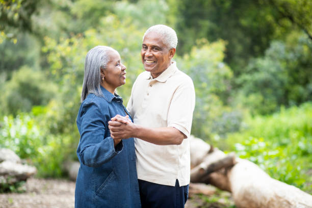 istock Senior Black Couple Slow Dancing 1139107662