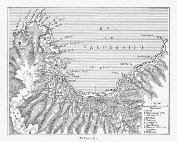 illustrazioni stock, clip art, cartoni animati e icone di tendenza di mappa storica della città di valparaíso, cile, incisione su legno, pubblicata nel 1897 - chile map topography topographic map