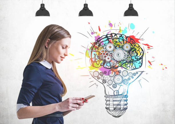 istock Woman with smartphone, good idea 1139151194