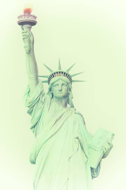 istock Statue of liberty 1139183091