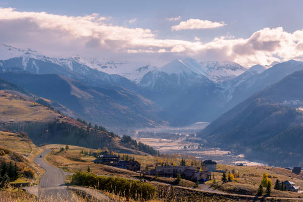 텔 룰라 이드-텔 룰라 이드 공항, 콜로라도 주 - rocky mountains colorado autumn rural scene 뉴스 사진 이미지