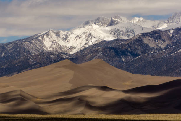 istock Great Sand Dunes National Park 1139313240