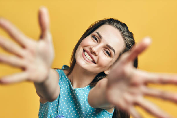 istock Beautiful happy woman with open hand ready for hugs 1139400391