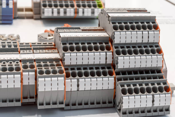 Electric wiring connectors or Terminal Block for Industrial Electronic.