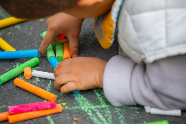 istock Outdoor, kid, floor, chalk, graffiti 1139452059