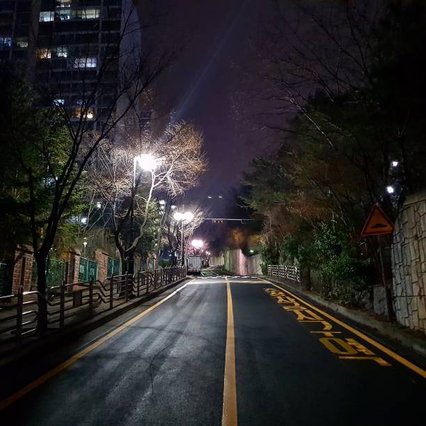 istock The way to home at night in korea 1139466500