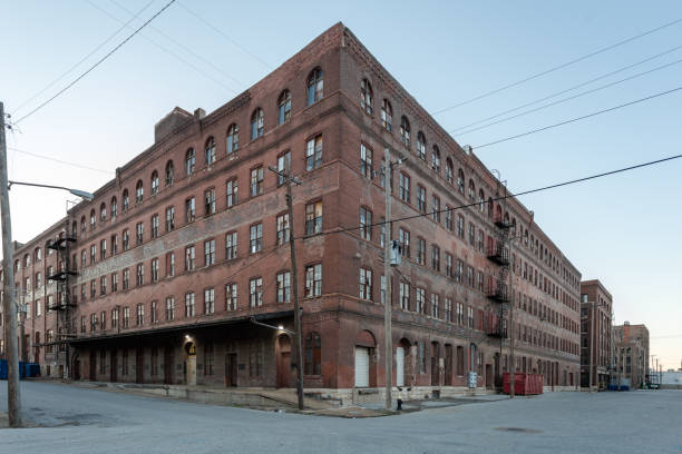 istock Epic vintage red brick multiple story loft warehouse 1139534336