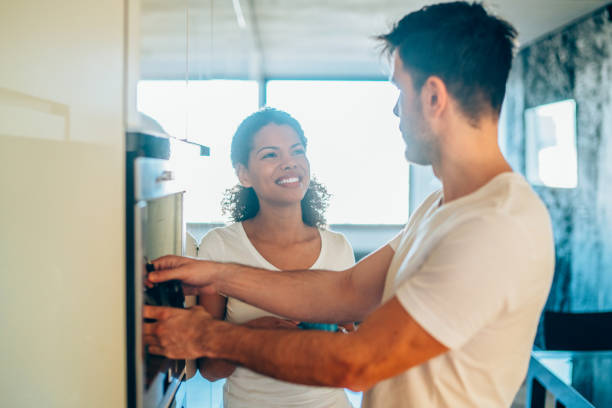istock Happy couple in the morning 1139542999