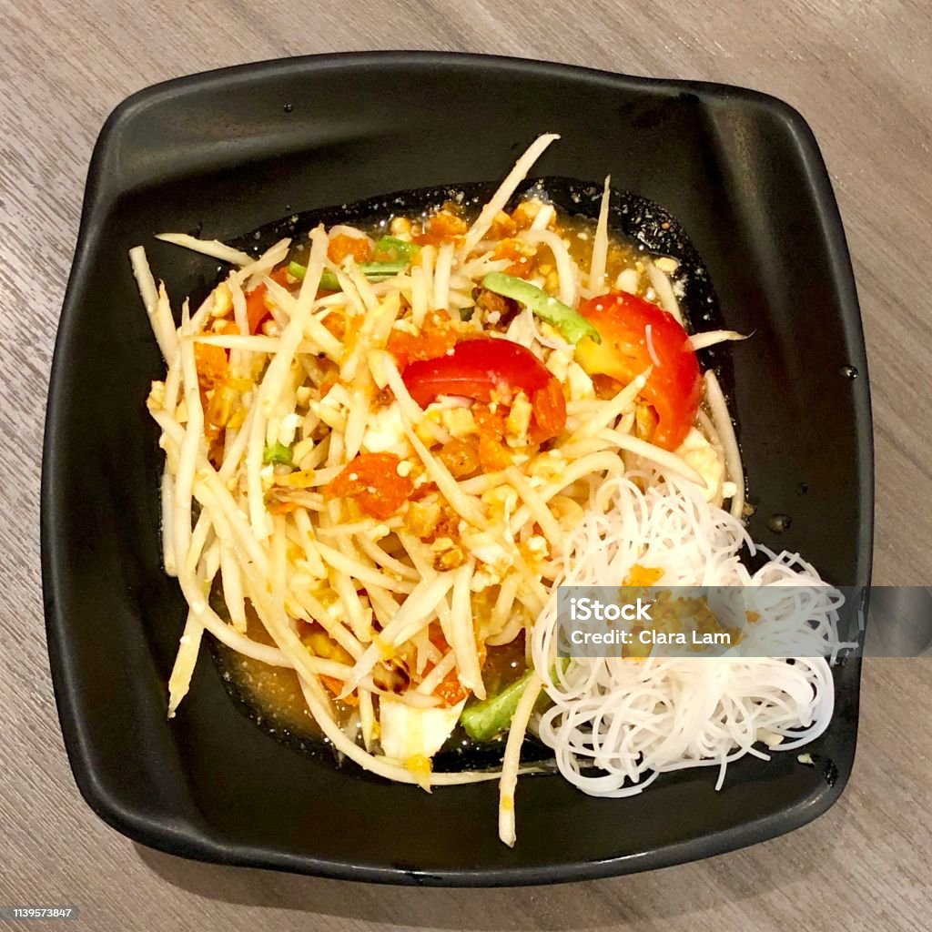 Thailand's that tum papaya salad Spicy som yum papaya salad in Bangkok Asia Stock Photo