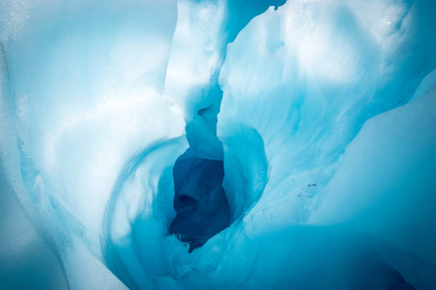 fox glacier new zealand - new zealand ice climbing snow climbing stock-fotos und bilder