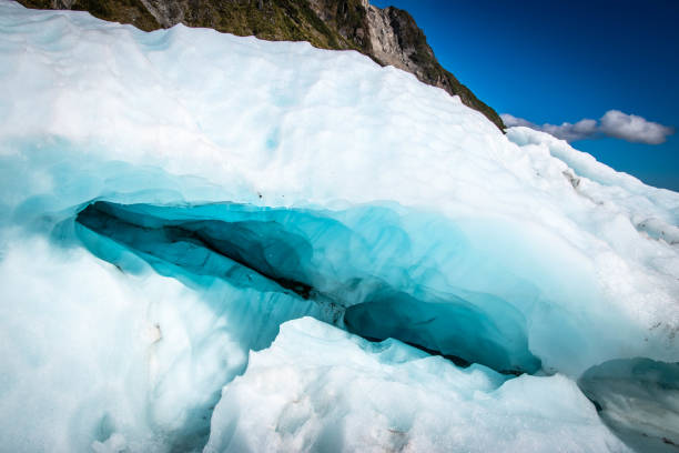 fox glacier new zealand - new zealand ice climbing snow climbing stock-fotos und bilder