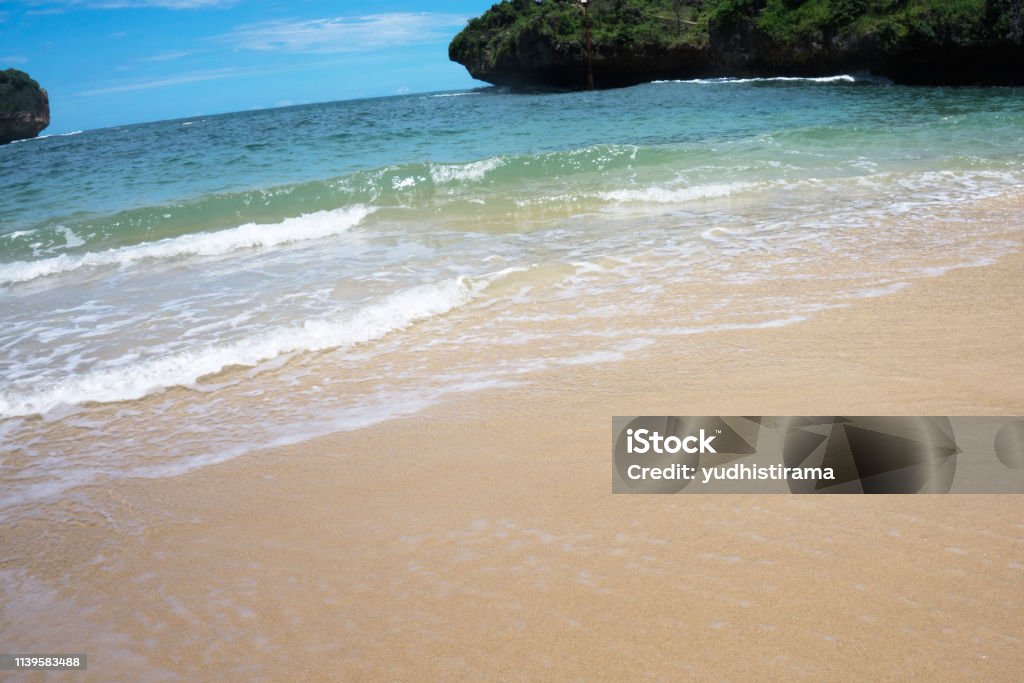 Java Beach Color Untouched Tropical Beach In Java Stock Photo - Download Image Now - Bay ...
