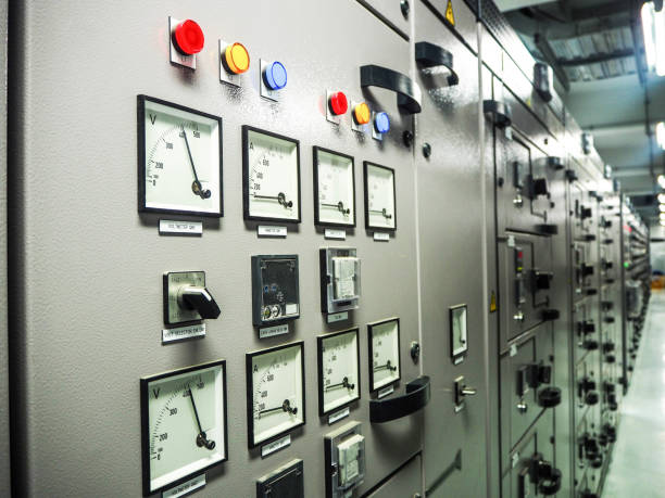 istock Electrical switchgear,Industrial electrical switch panel at substation in industrial zone at power plant 1139588954