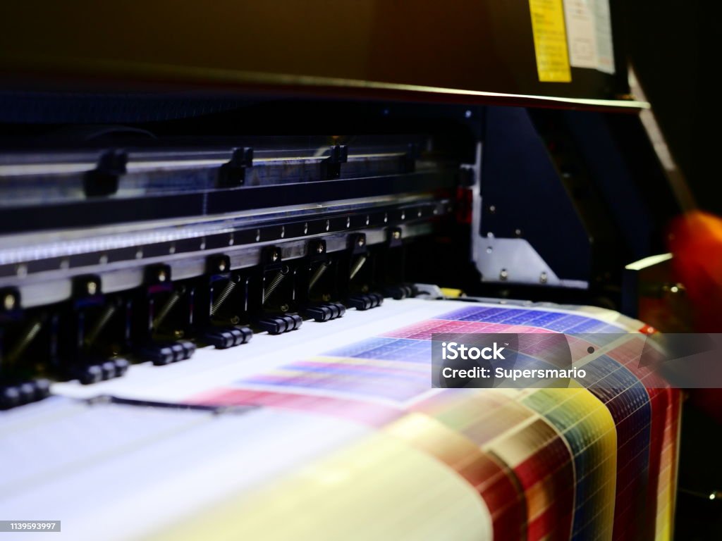 Inkjet Printer Working Multicolor On Vinyl Banner Stock Photo - Download  Image Now - Digitally Generated Image, Printing Press, Printing Out - iStock