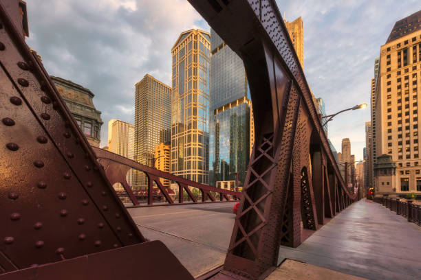 istock Chicago downtown and Chicago bridge at sunset 1139599303